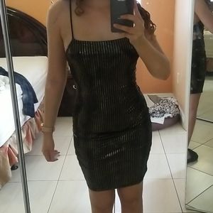 Striped backless night dress